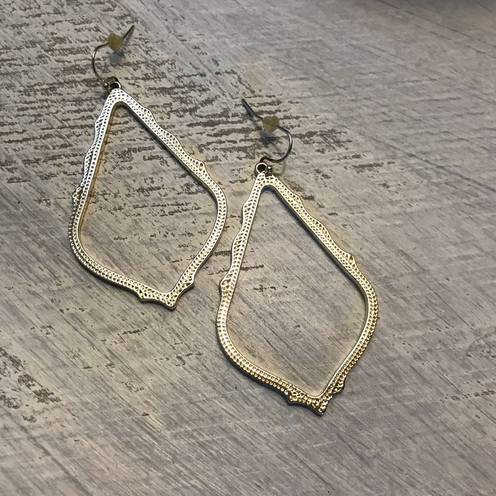 Kendra Scott Sophee gold drop earrings